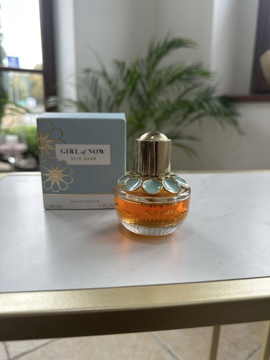 ELIE SAAB Girl of Now EDP 90ml 箱あり 満量 美品 ELIE SAAB Girl of Now EDP 90ml 箱あり 満量 美品