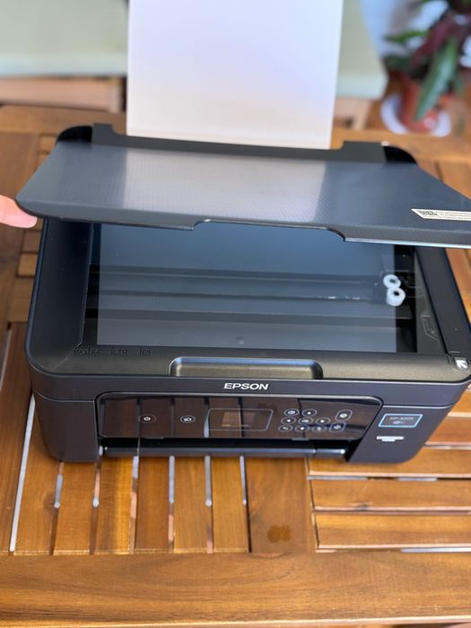 Impressora EPSON Expression Home XP-3205-Multifunções - Jato de Tinta