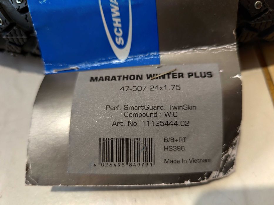 Велопокрышка зимняя велорезина покрышки велосипедные 24x1.75 Schwalbe