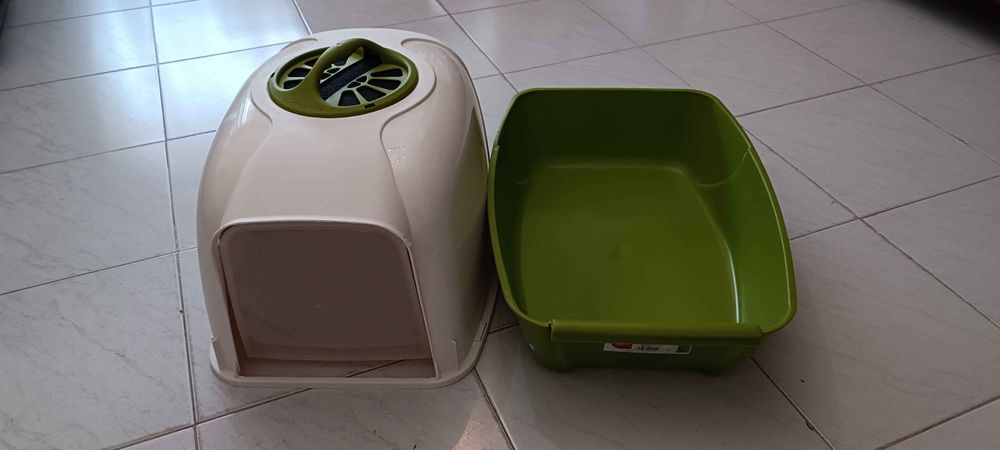 2 caixas de areia para gato