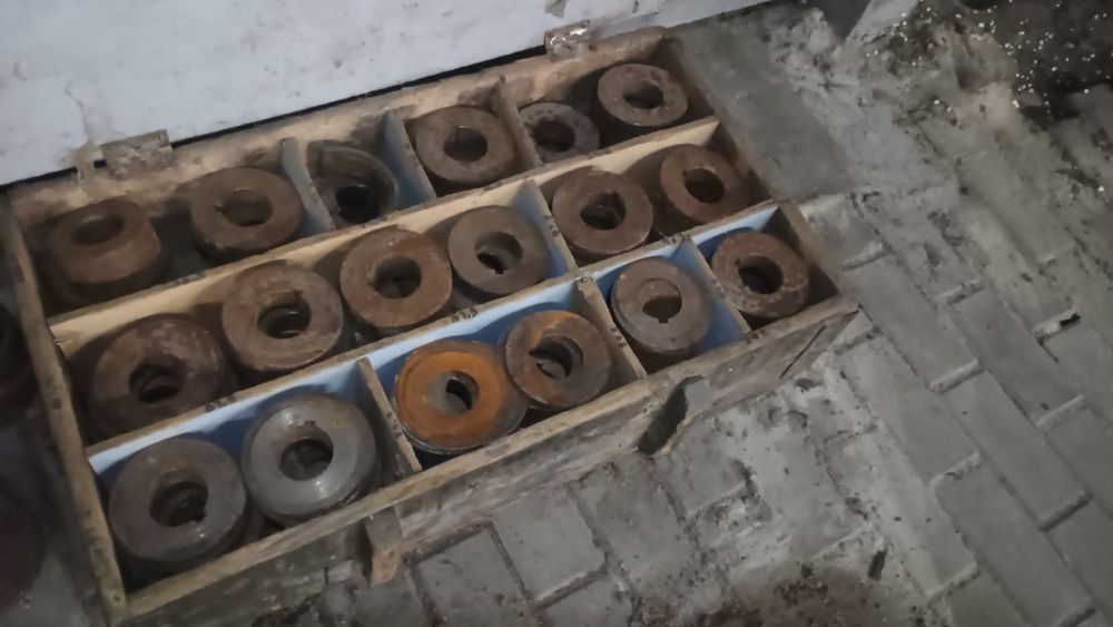 Dystanse / przekładki do wielopily / obrzynarki - 50 / 60mm