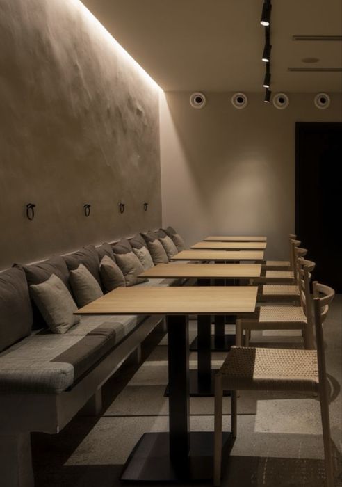 Mobiliario e projetos para restaurantes e bares