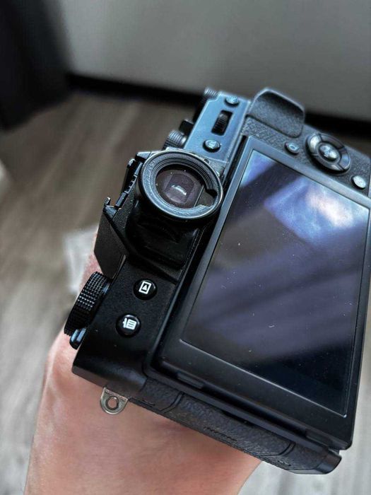 фотоапарат FUJIFILM XT20 4К ідеальний  комплект  сумка пробіг 300 фото