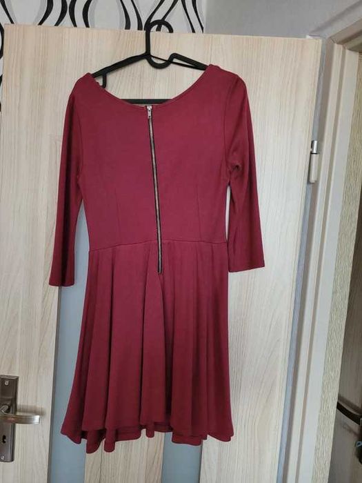 Bordowa sukienka r.36 H&M
