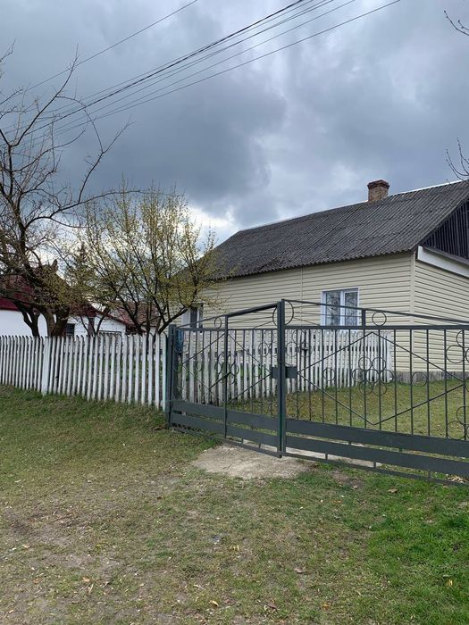 Продам будинок  для родини