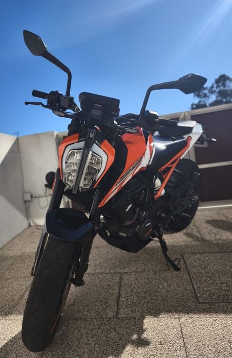Mota ktm duke 125