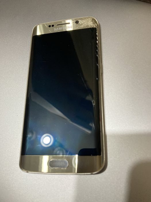 Телефон  смартфон Samsung Galaxy S6 Edge