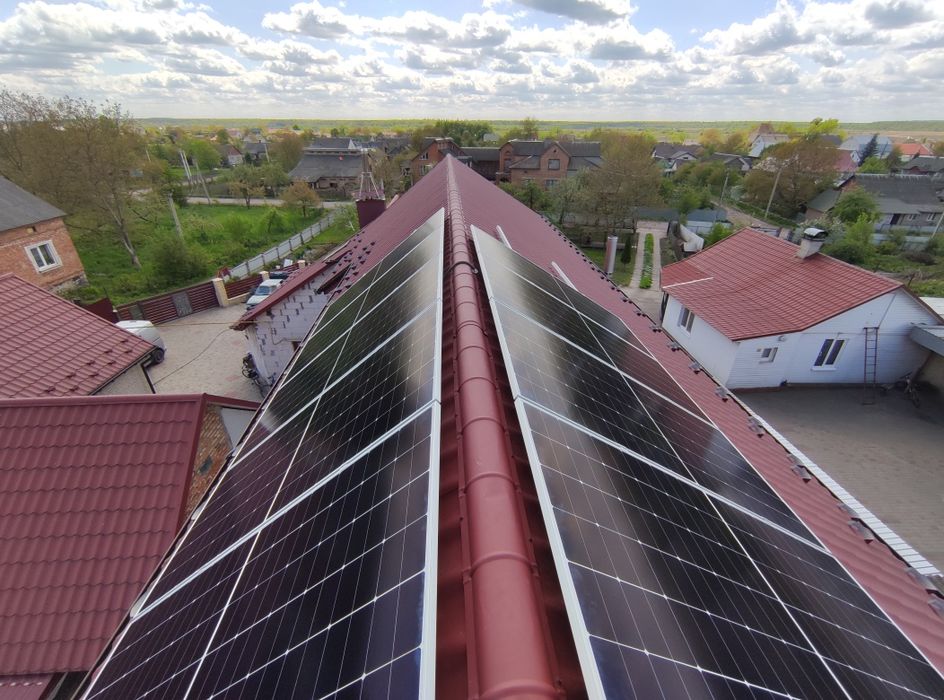 Сонячна електростанція. Зелений тариф. Монтаж сонячних панелей.