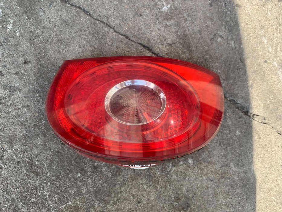 lampa lewy tył lewa tylna w klape vw volkswagen golf v 5