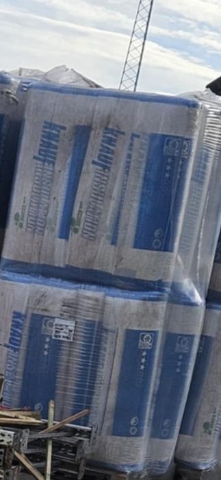 Wełna mineralna Knauf. 039