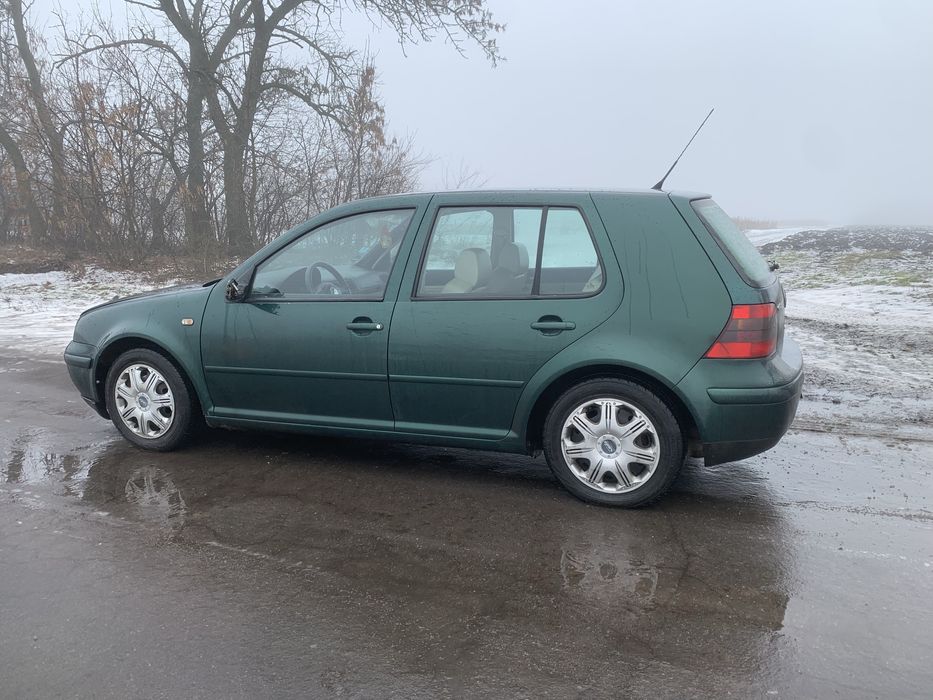 Продам фольксваген  гольф 4 GT 2.8 VR6