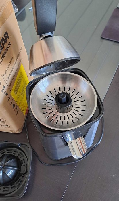 Espremedor de Citrinos Tristar CP-3009 – 350W
