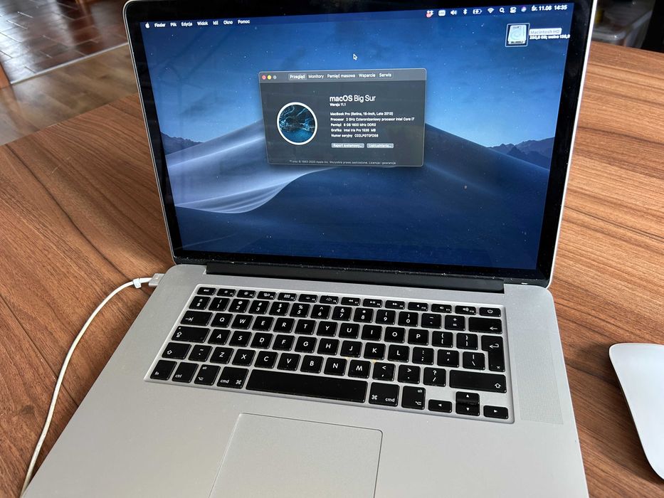 Laptop Mac Book Pro 15"  8GB RAM 256GB SSD 2013 + magic mouse