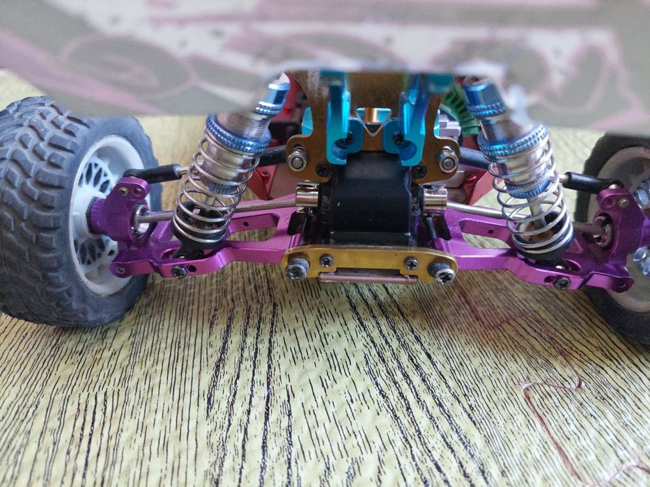 Carro RC escala 12 Wltoys 124017 metal