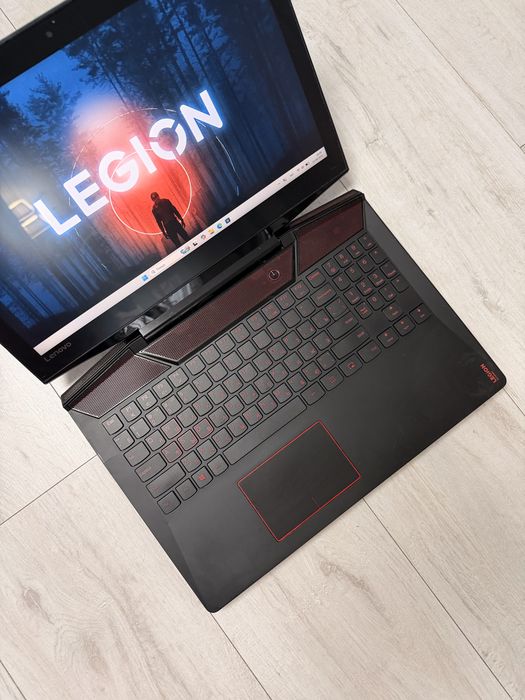 Ігровий ноутбук Lenovo Legion   intel i5-7300HQ + GTX 1060 6G + 60Hz