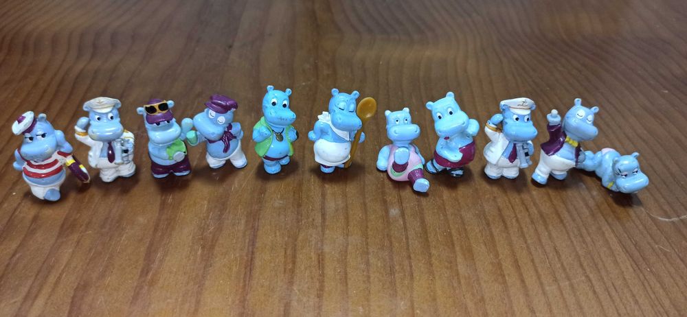 Bonecos coleções ovos kinder