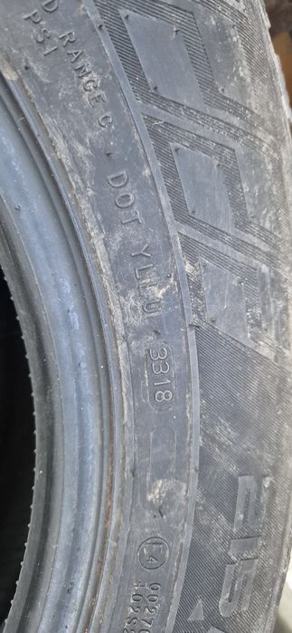 Opony zimowe nokian 215/65/15c 7m 2 sztuki