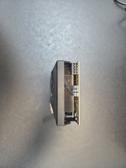 Placa Gráfica Nvidia GeForce RTX 2060 6GB – como nova / testada