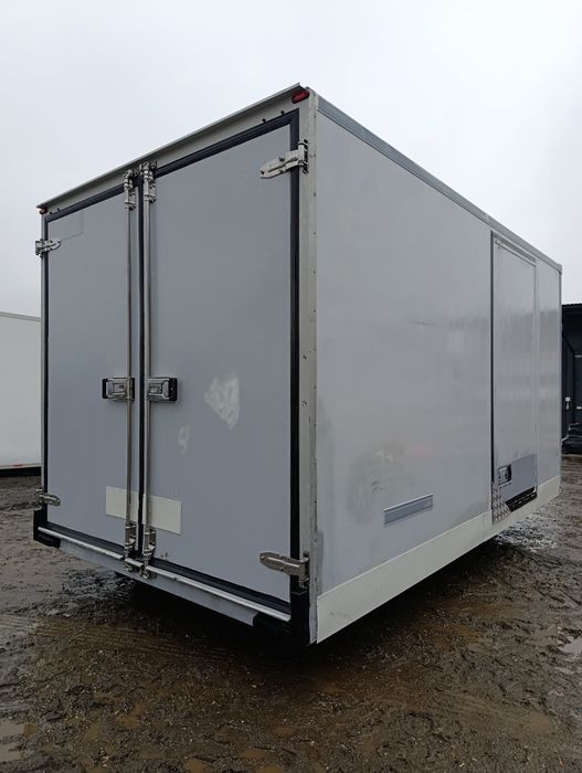 Kontener magazynowy / Zabudowa Chłodnicza / Kontener Magazynowy