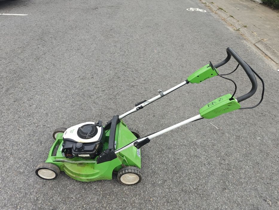 Kosiarka spalinowa  marki VIKING -STIHL model MB448.1 T