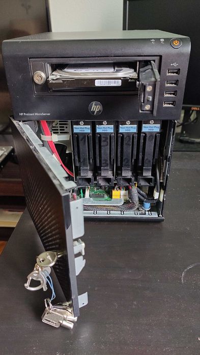 HP Microserver G7 N40L (4x3.5) LFF NAS