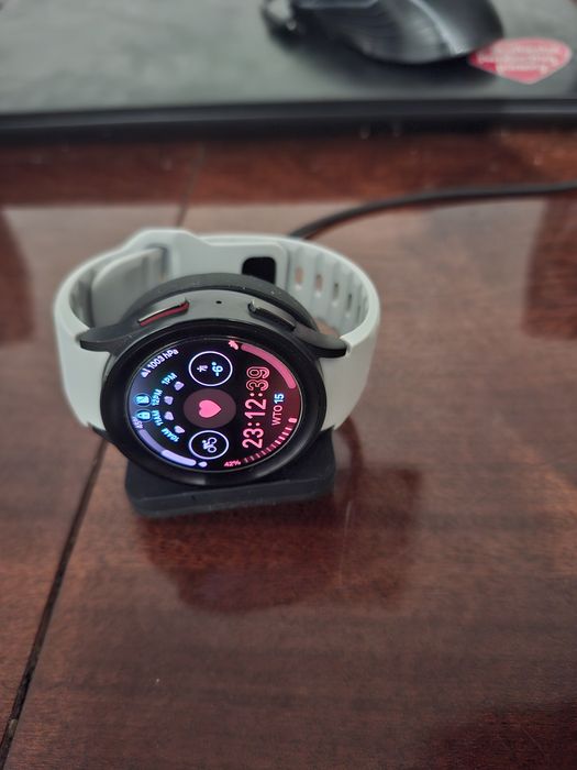 Samsung Galaxy watch 5 Pro