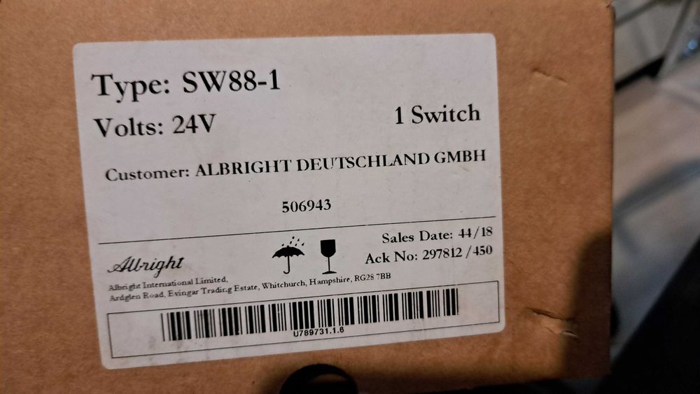 Stycznik ALBRIGHT SW88-1 24V