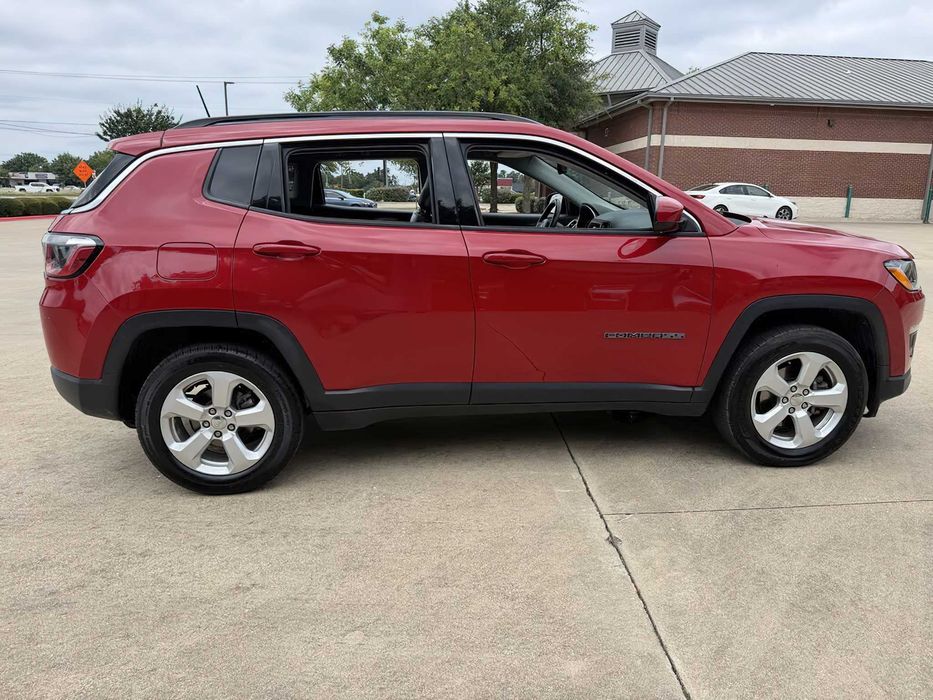 Jeep Compass      2023