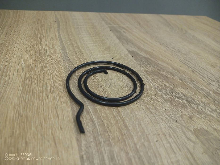 Kioritz Echo Cs-320 Evl Sprężyna Hamulca