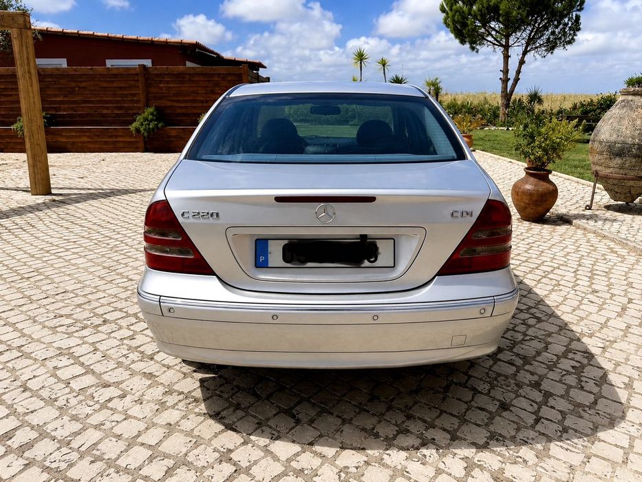 Mercedes C220 CDI Avantgarde (sinistrado)