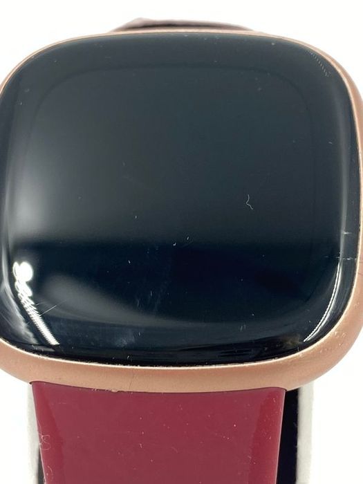 fitbit versa 4 smartwatch aktywnosci fitness z wbudowanym systemem gps
