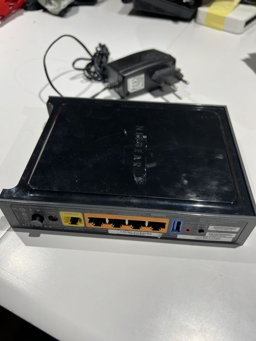 Router Netgear WNR3500L v2 Tomato USB