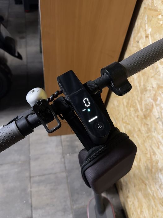 Hulajnoga elektryczna Xiaomi M365, Opony 10" + Akcesoria