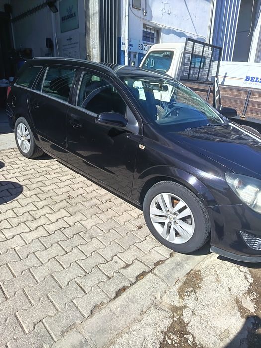 Opel Astra 1.3 gasoleo — photo 4