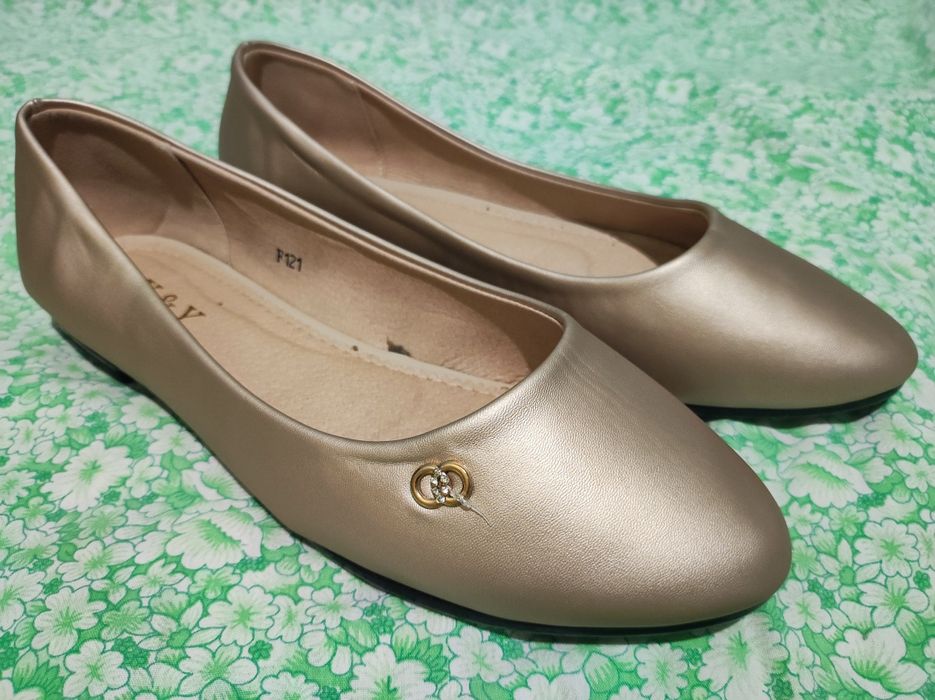 Новые балетки размер 40