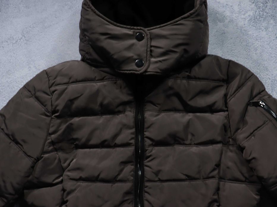 Esprit damska kurtka zimowa z kapturem M 38