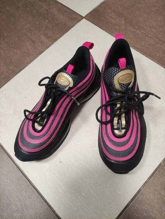 Кросовки Nike air 38 кросівки