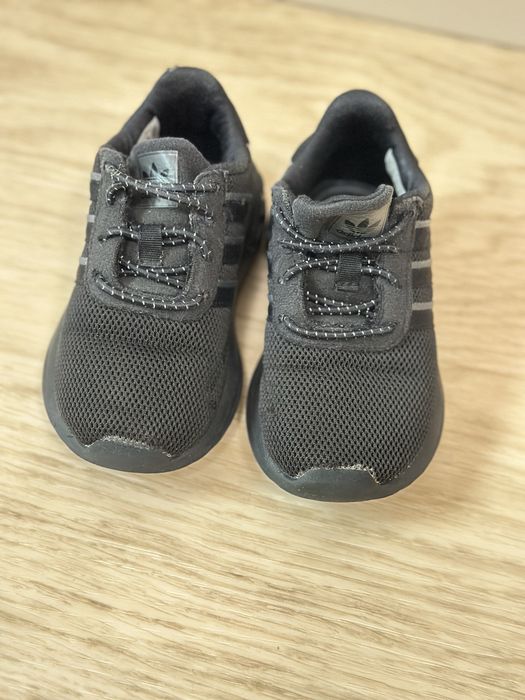 Кросівки adidas 13 см