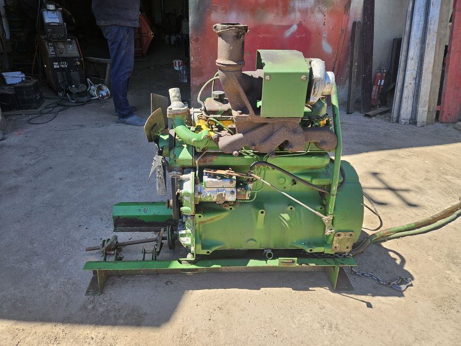 Продам двигуна джондір johndeere