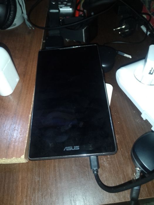 Продам планшет ASUS P01Y (Zenpad... Ainol 8 mini) Android 5.0.2 в робочому стані