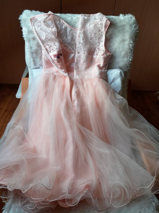 Suknia pudrowa morela 38 ChiChi London