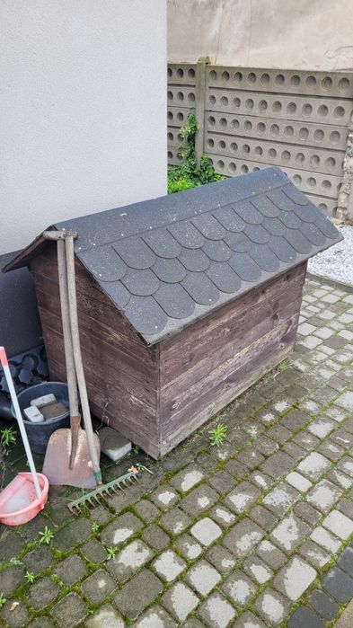 Buda dla psa nie używana