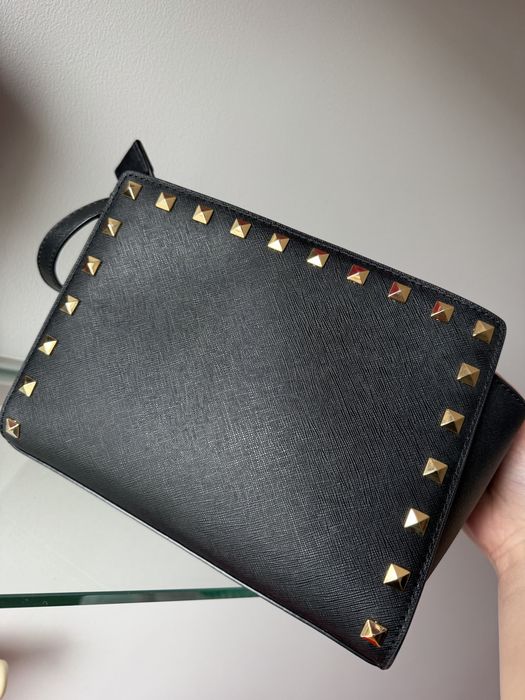 Michael Kors czarna torba selma medium czarna na pasku torebka MK kors