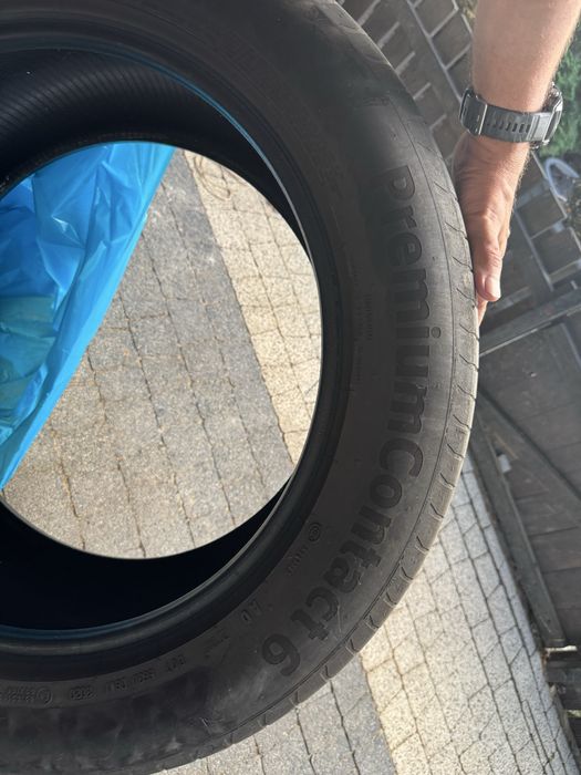 Komplet Continental PremiumContact 6 275/50 R20