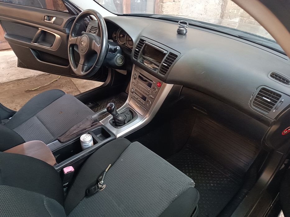 Продам Субару 2005