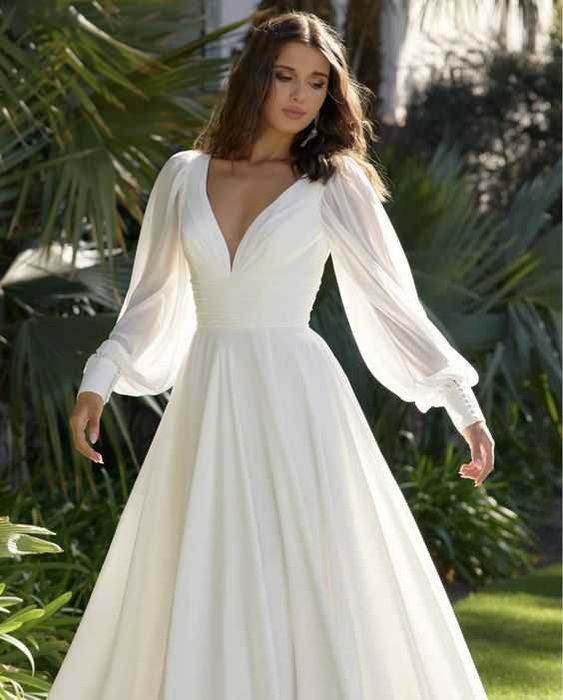 Krawcowa szycie  sukni ślubnych gotowce miarowe projekty indywidualne