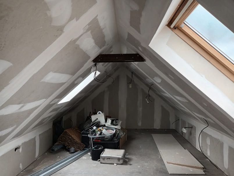 Painting, intérieur extérieur