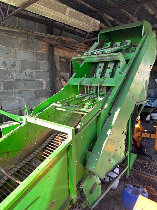 Kombajn ziemniaczany,  Wuhlmaus 1033, do ziemniaków