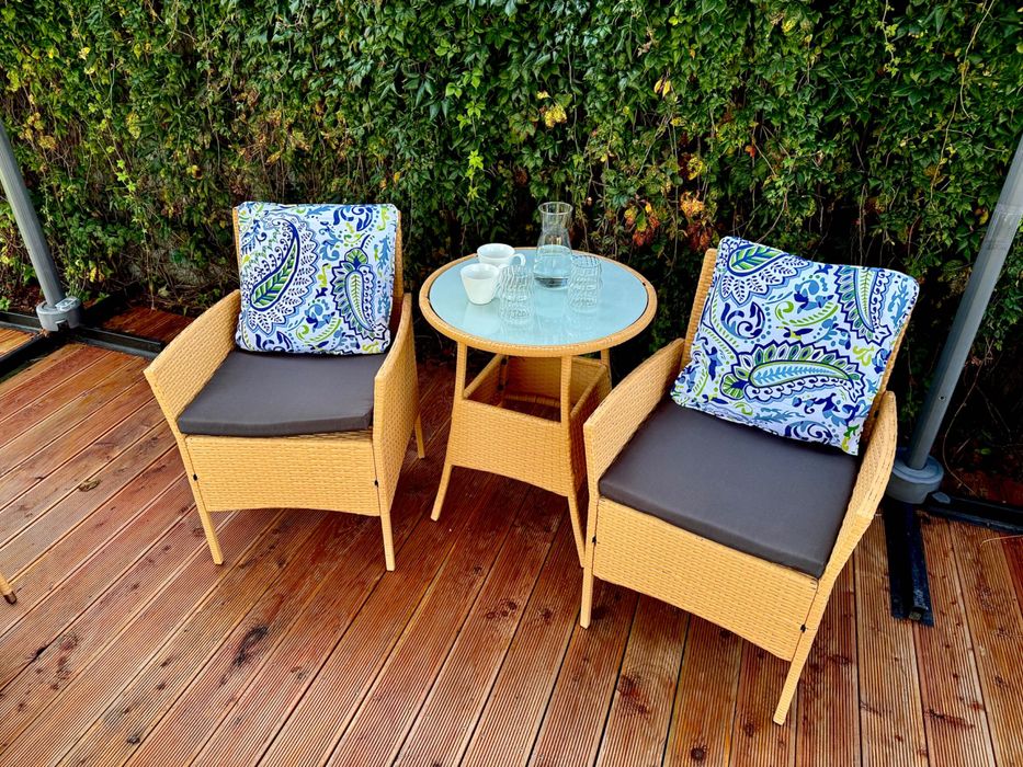 zestaw miodowy technorattan 2+1 na balkon do ogrodu