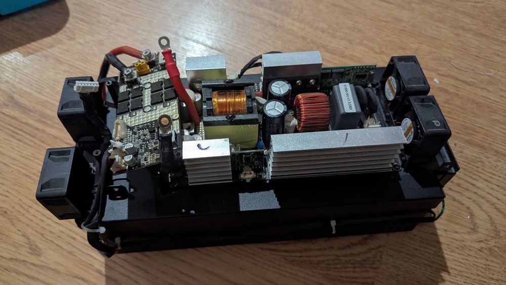 Акаммулятор li-po 24v в корпусі